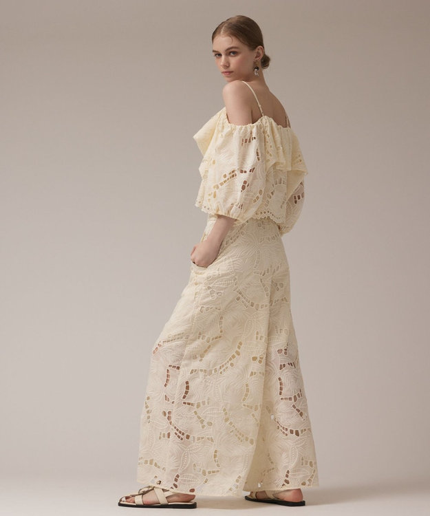 GRACE CONTINENTAL カットワークバギーパンツ キナリ