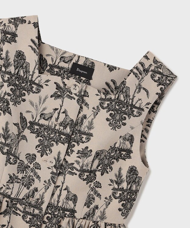 GRACE CONTINENTAL アニマルジャガードペプラムベスト ベージュ