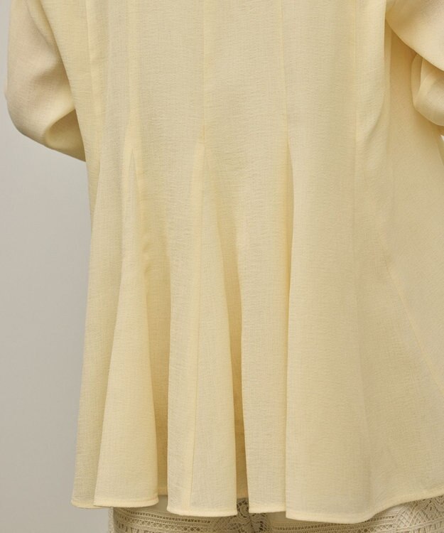 GRACE CONTINENTAL バックフレアシャツ イエロー