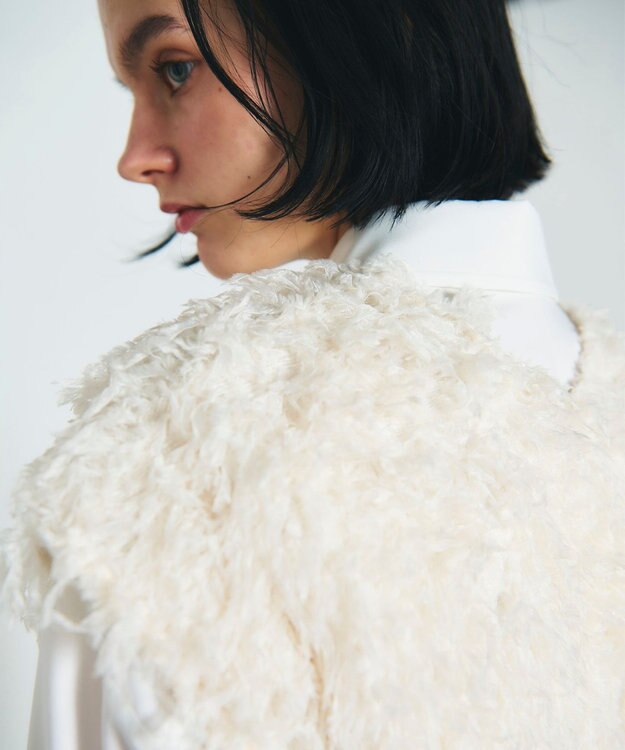 GRACE CONTINENTAL フェザーカットトップ ホワイト