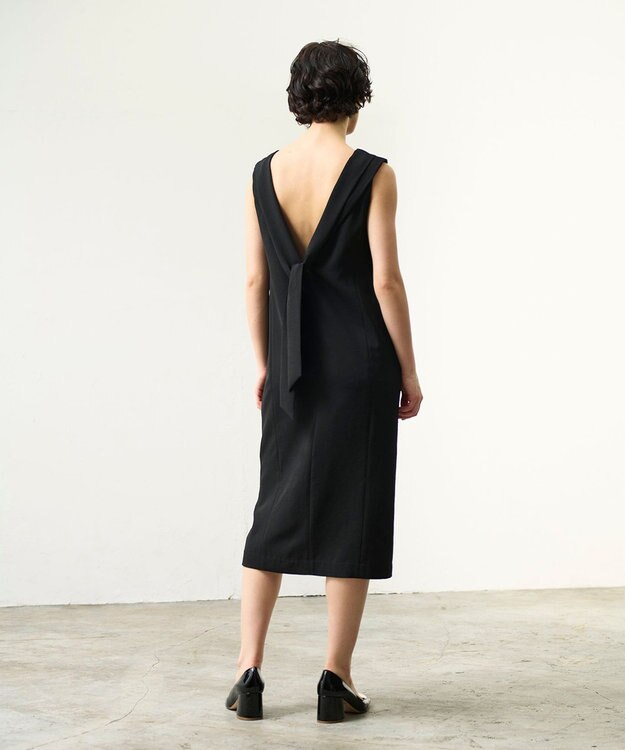 GRACE CONTINENTAL バックボウドレス ブラック