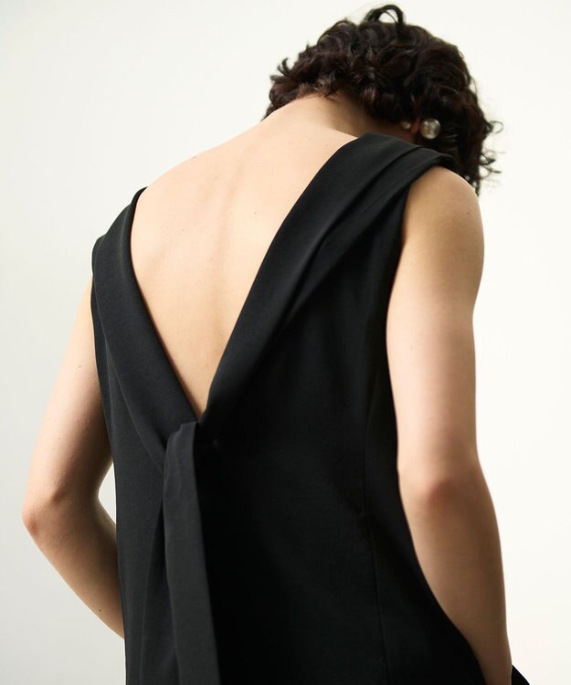 GRACE CONTINENTAL バックボウドレス ブラック