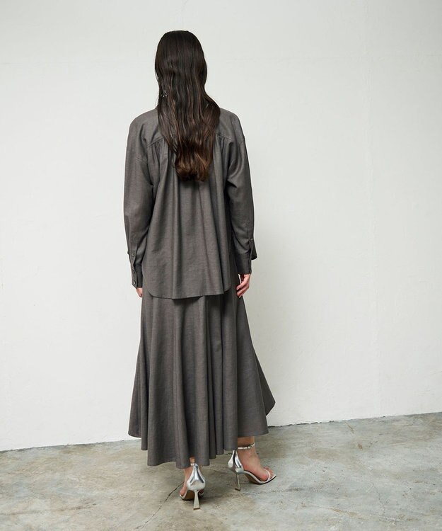 GRACE CONTINENTAL トリアセリネンオーバーシャツ チャコール