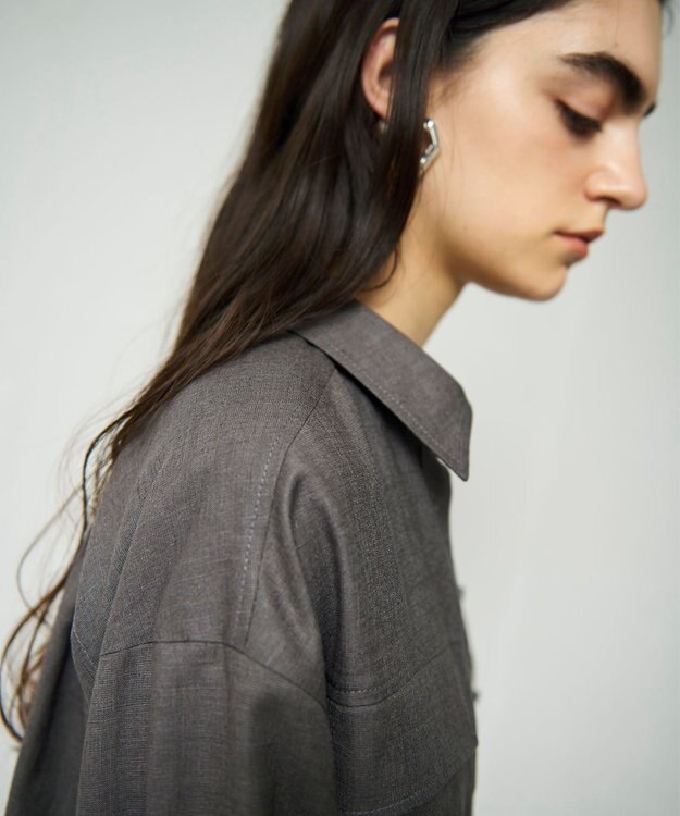 GRACE CONTINENTAL トリアセリネンオーバーシャツ チャコール