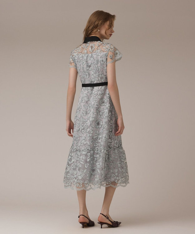 GRACE CONTINENTAL チュールフラワー刺繍ワンピース サックス