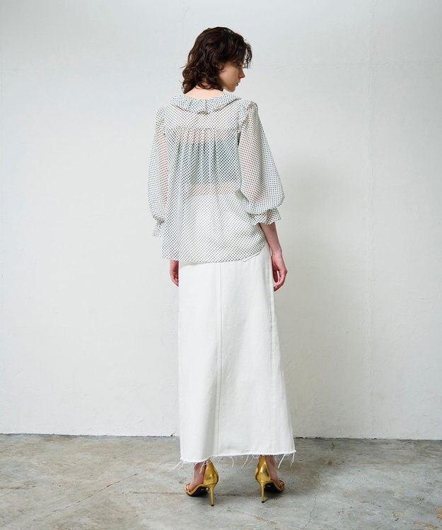 GRACE CONTINENTAL ドットラッフルブラウス ホワイト
