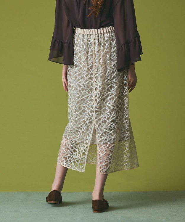 GRACE CONTINENTAL スターembチュールスカート キナリ