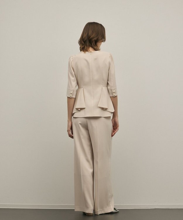 GRACE CONTINENTAL トリアセペプラムトップ ベージュ