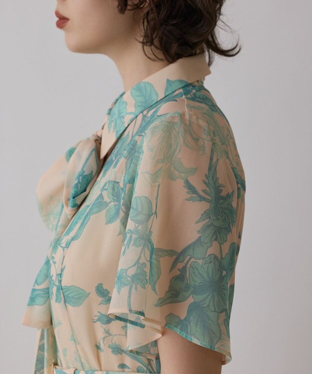 GRACE CONTINENTAL シャドーフラワープリントワンピース グリーン