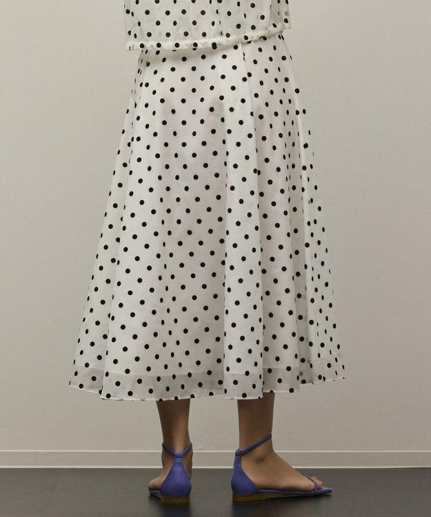 GRACE CONTINENTAL ドットフロッキータックスカート ホワイト