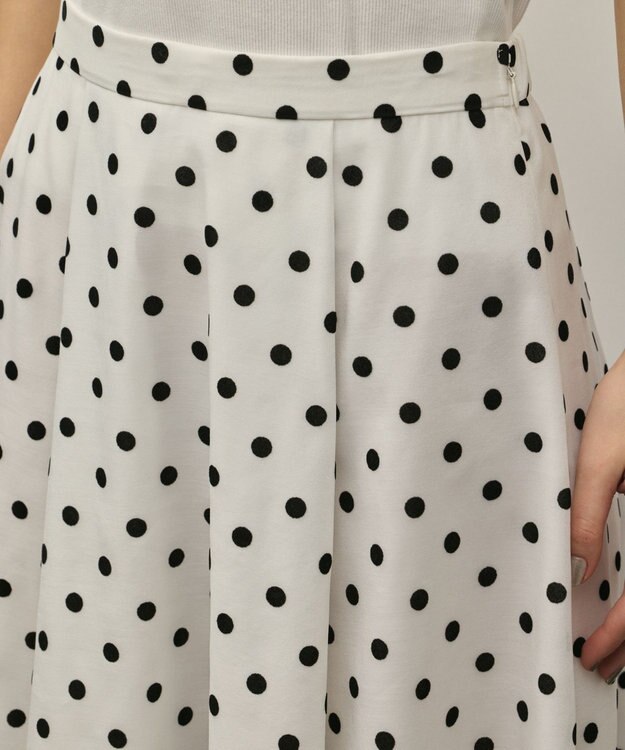 GRACE CONTINENTAL ドットフロッキータックスカート ホワイト
