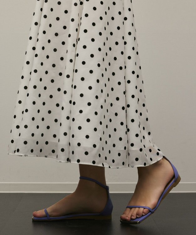 GRACE CONTINENTAL ドットフロッキータックスカート ホワイト