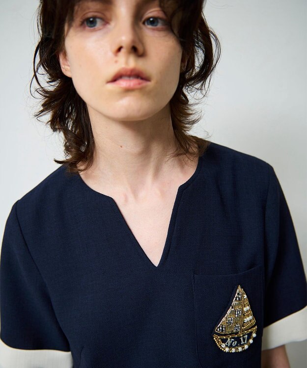 GRACE CONTINENTAL ビジューエンブレムワンピース ネイビー