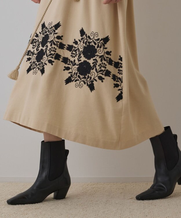 GRACE CONTINENTAL エンブロイダリーカフタンワンピース ベージュ