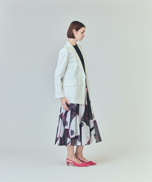 GRACE CONTINENTAL サイドベンツジャケット ホワイト