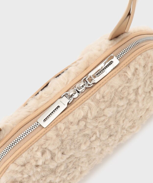 GRACE CONTINENTAL ADD CULUMN FUR BODY BAG ホワイト