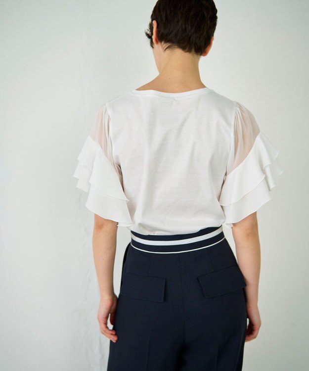 GRACE CONTINENTAL シアーフレアスリーブトップ ホワイト