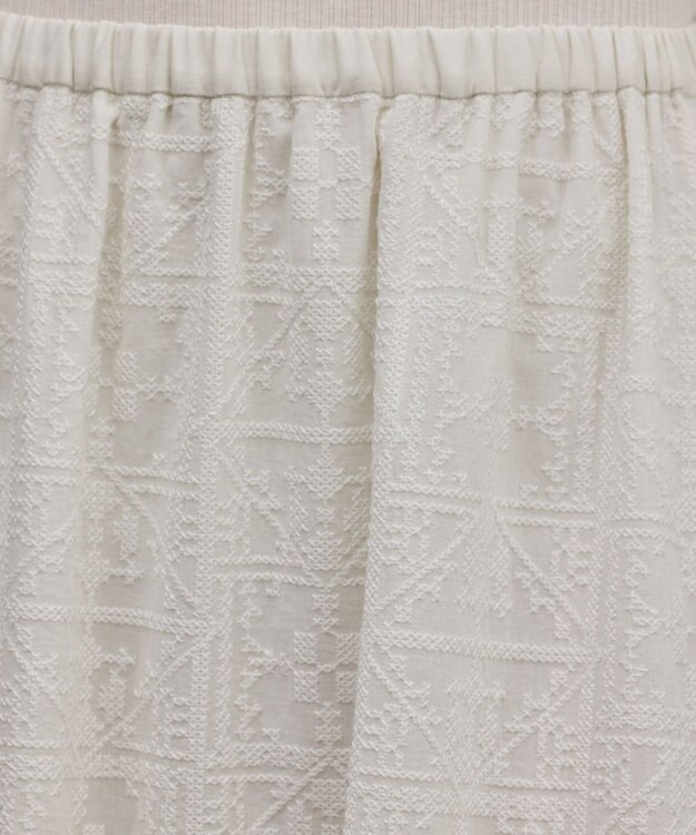 GRACE CONTINENTAL ティアードエンブロイダリースカート ホワイト