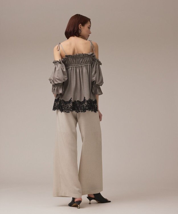 GRACE CONTINENTAL ギャザーフレアトップ カーキ