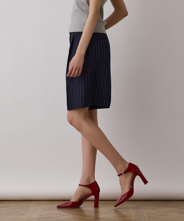 GRACE CONTINENTAL ストライプショートパンツ ネイビー