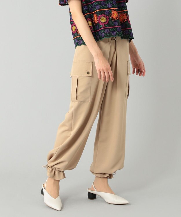 【定価28,600円】グレースコンチネンタル　レースアップカーゴパンツ　ベージュ レースアップカーゴパンツ / GRACE CONTINENTAL | GRACE