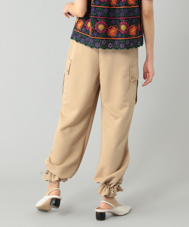 グレースコンチネンタル　サテンカーゴパンツ カーキ　2024S/S グレースコンチネンタル サテンカーゴパンツ カーキ 2024S/S