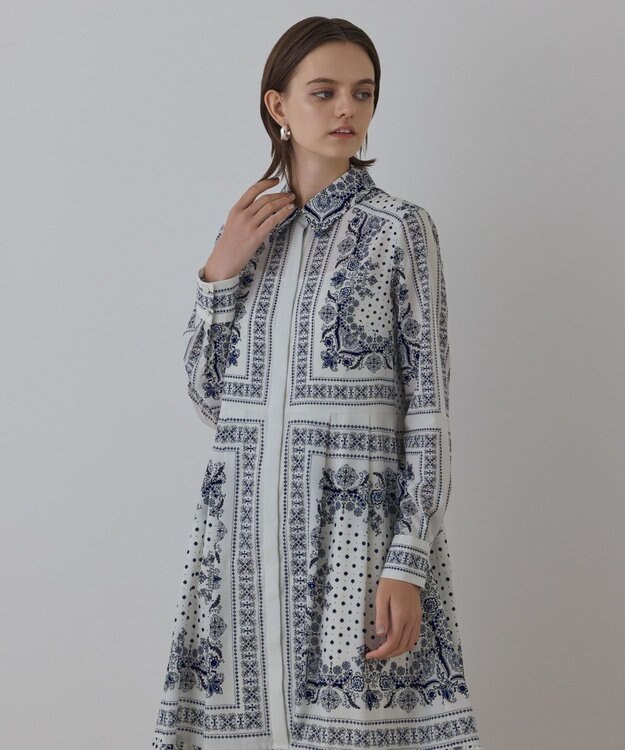 GRACE CONTINENTAL バンダナプリントシャツワンピース キナリ