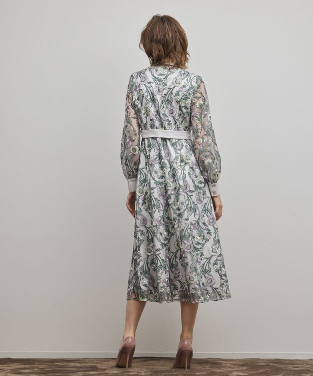 GRACE CONTINENTAL マルチフラワー刺繍フレアワンピース グレー