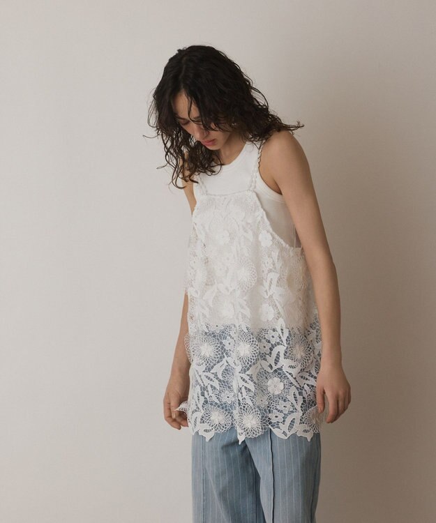 GRACE CONTINENTAL フラワーレースキャミソール ホワイト