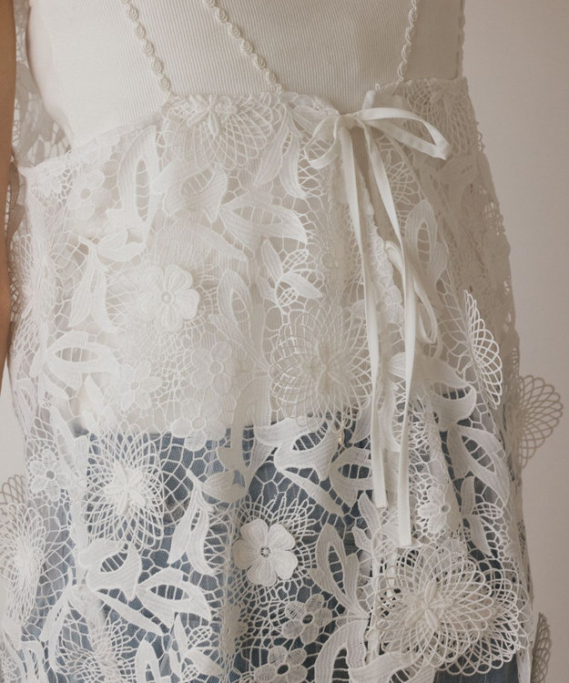 GRACE CONTINENTAL フラワーレースキャミソール ホワイト