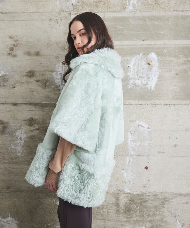 GRACE CONTINENTAL ムートンポンチョコート ライトグリーン