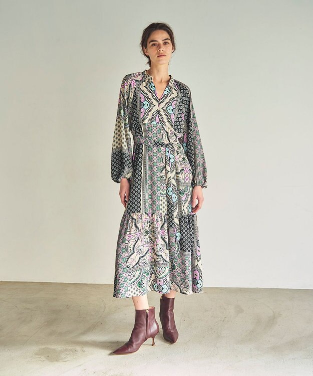 【極美品】グレースコンチネンタル カフタン刺繍ロングワンピース　ベージュ カフタン刺繍ロングワンピース / GRACE CONTINENTAL | GRACE