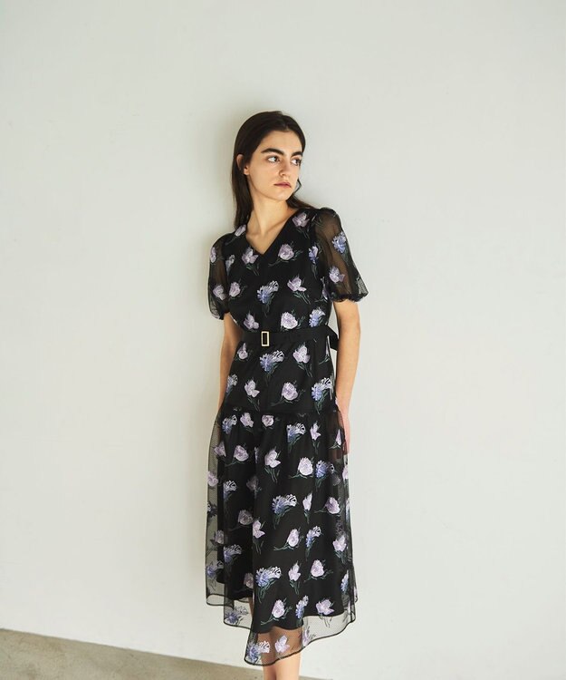 GRACE CONTINENTAL レトロフラワー刺繍ワンピース ブラック