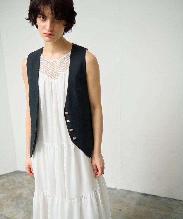 GRACE CONTINENTAL リネン混ツイルジレ ブラック