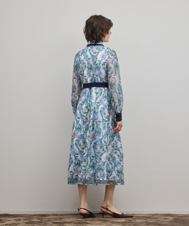 GRACE CONTINENTAL マルチフラワー刺繍フレアワンピース ブルー