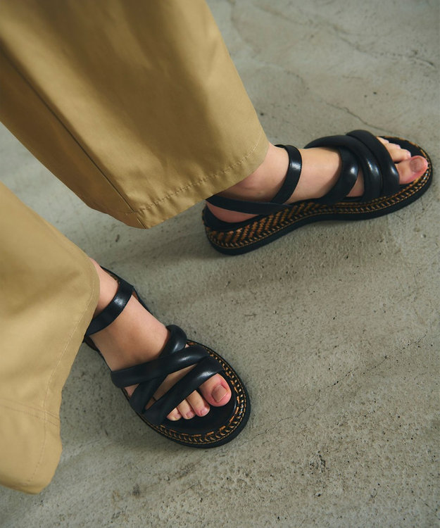 GRACE CONTINENTAL LUCA GROSSI パフィークロスサンダル ブラック