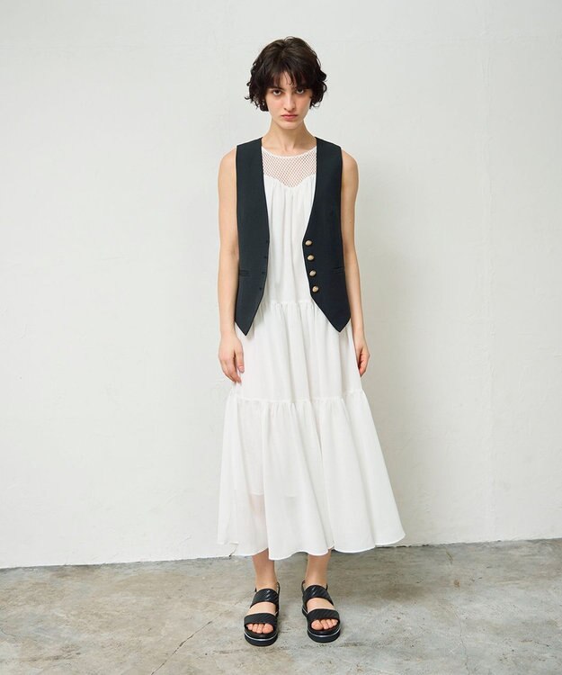 GRACE CONTINENTAL リネン混ツイルジレ ブラック