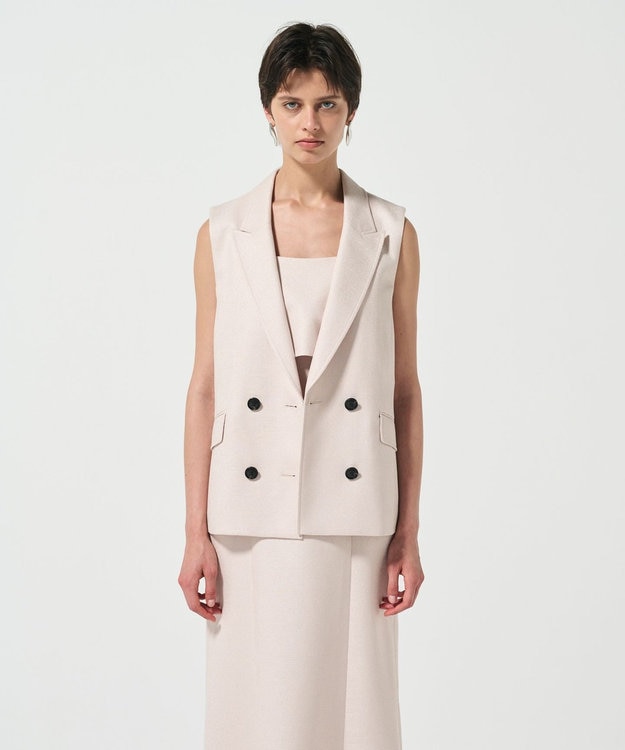 GRACE CONTINENTAL バックフリルベスト ベージュ