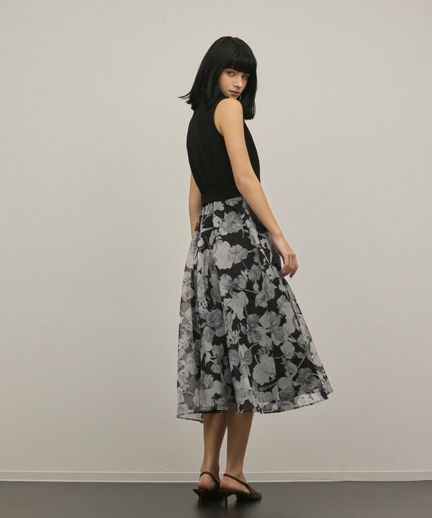 GRACE CONTINENTAL カシュクールフラワープリントワンピース ブラック