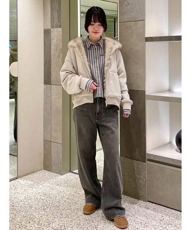 GRACE CONTINENTAL ストライプショートシャツ ブラック