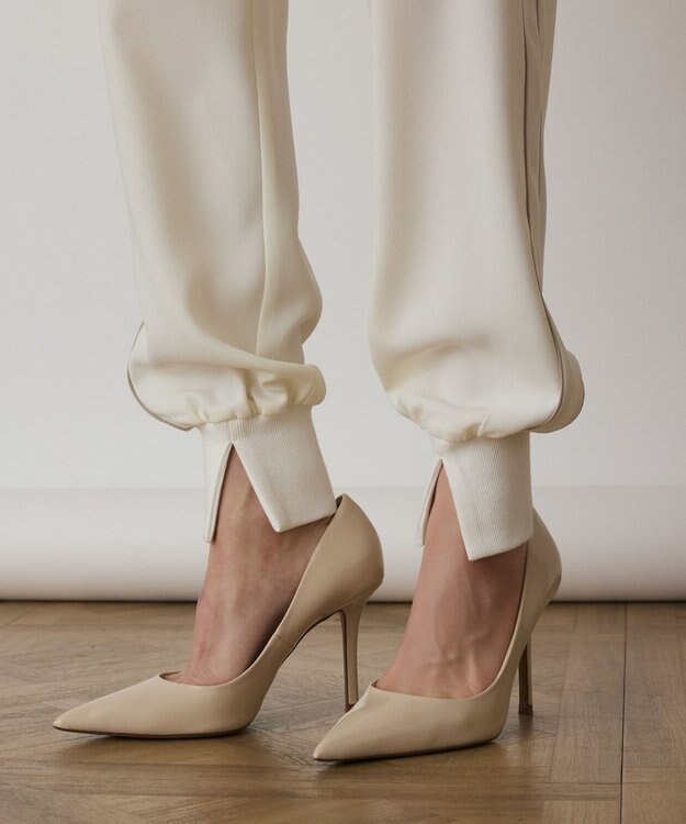 GRACE CONTINENTAL テーパーイージーパンツ キナリ