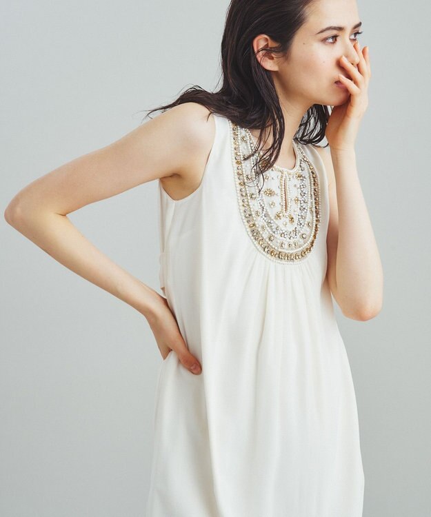 GRACE CONTINENTAL ビジューロングワンピース キナリ