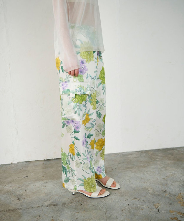 GRACE CONTINENTAL フラワープリントワークパンツ キナリ
