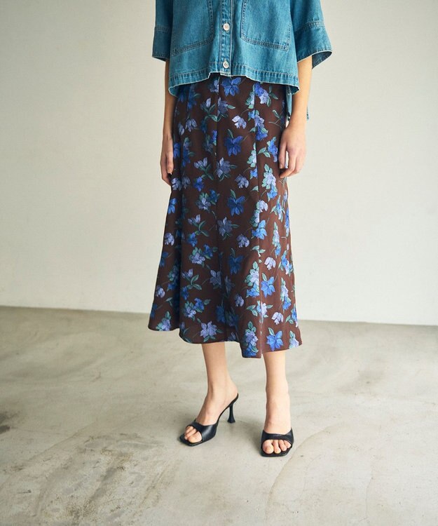 GRACE CONTINENTAL フラワー刺繍フレアスカート ブラウン