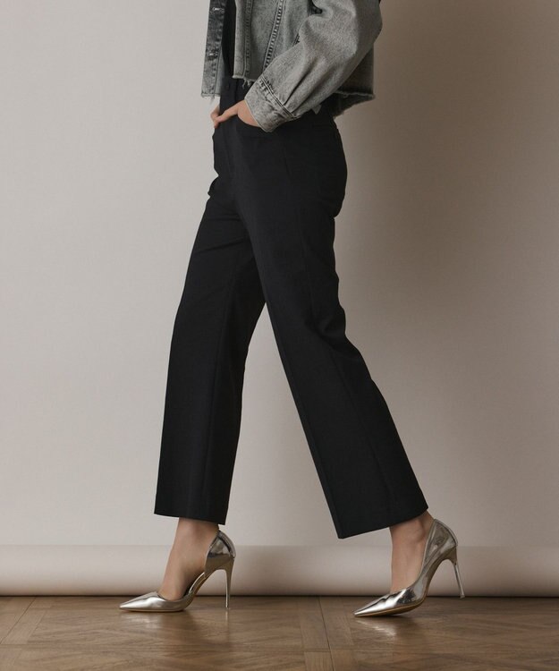 GRACE CONTINENTAL ストレッチフレアパンツ ブラック