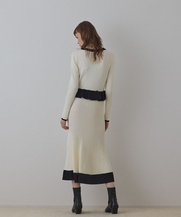 【美品半額以下】【今だけ限定価格】GRACE CONTINENTALワンピ バックオープンニットワンピース / GRACE CONTINENTAL | GRACE