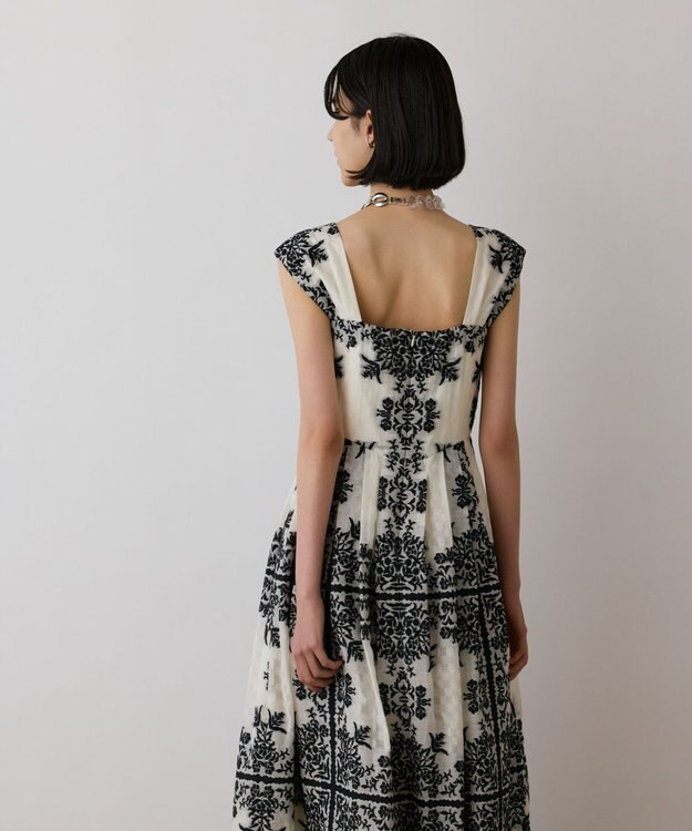 GRACE CONTINENTAL フレームジャガードドレス ブラック