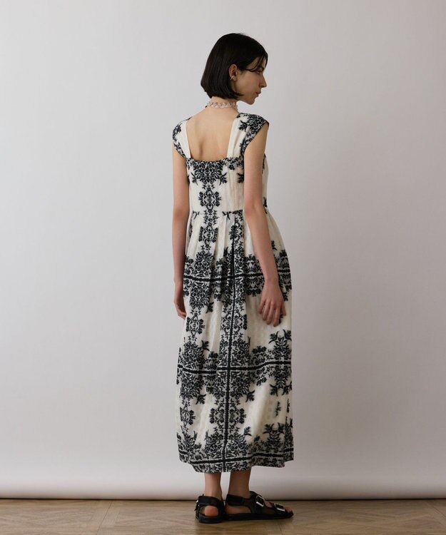 GRACE CONTINENTAL フレームジャガードドレス ブラック