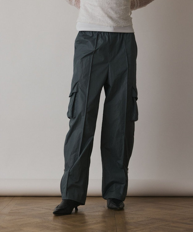 GRACE CONTINENTAL ナイロンジップカーゴパンツ グレー