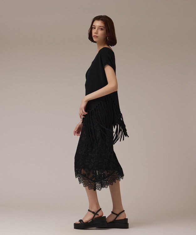 GRACE CONTINENTAL フリンジイレヘムニットトップ ブラック